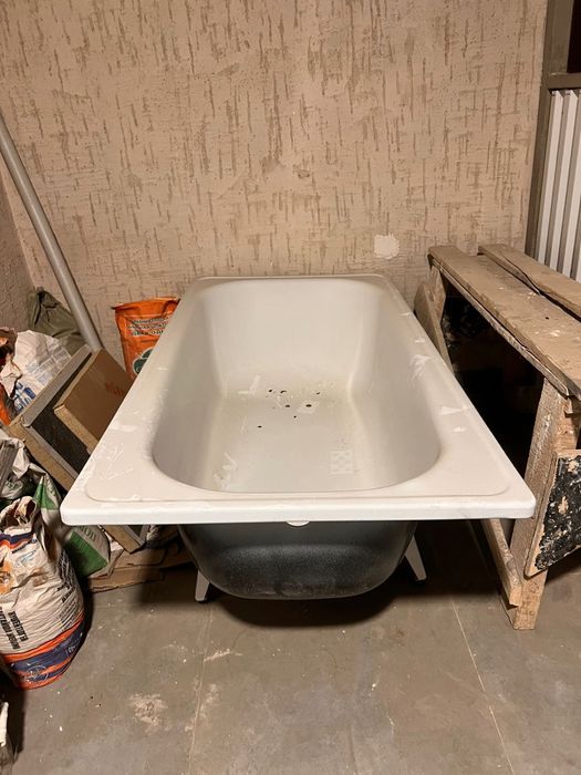 Ванна, унитаз, раковина