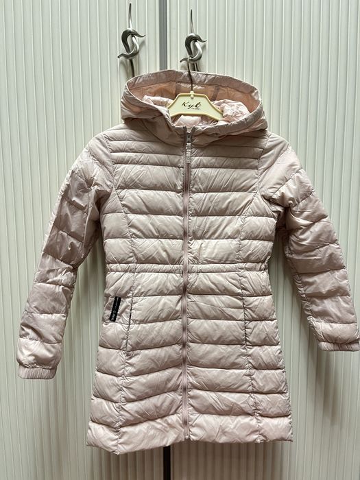 Пуховик ,пальтишко