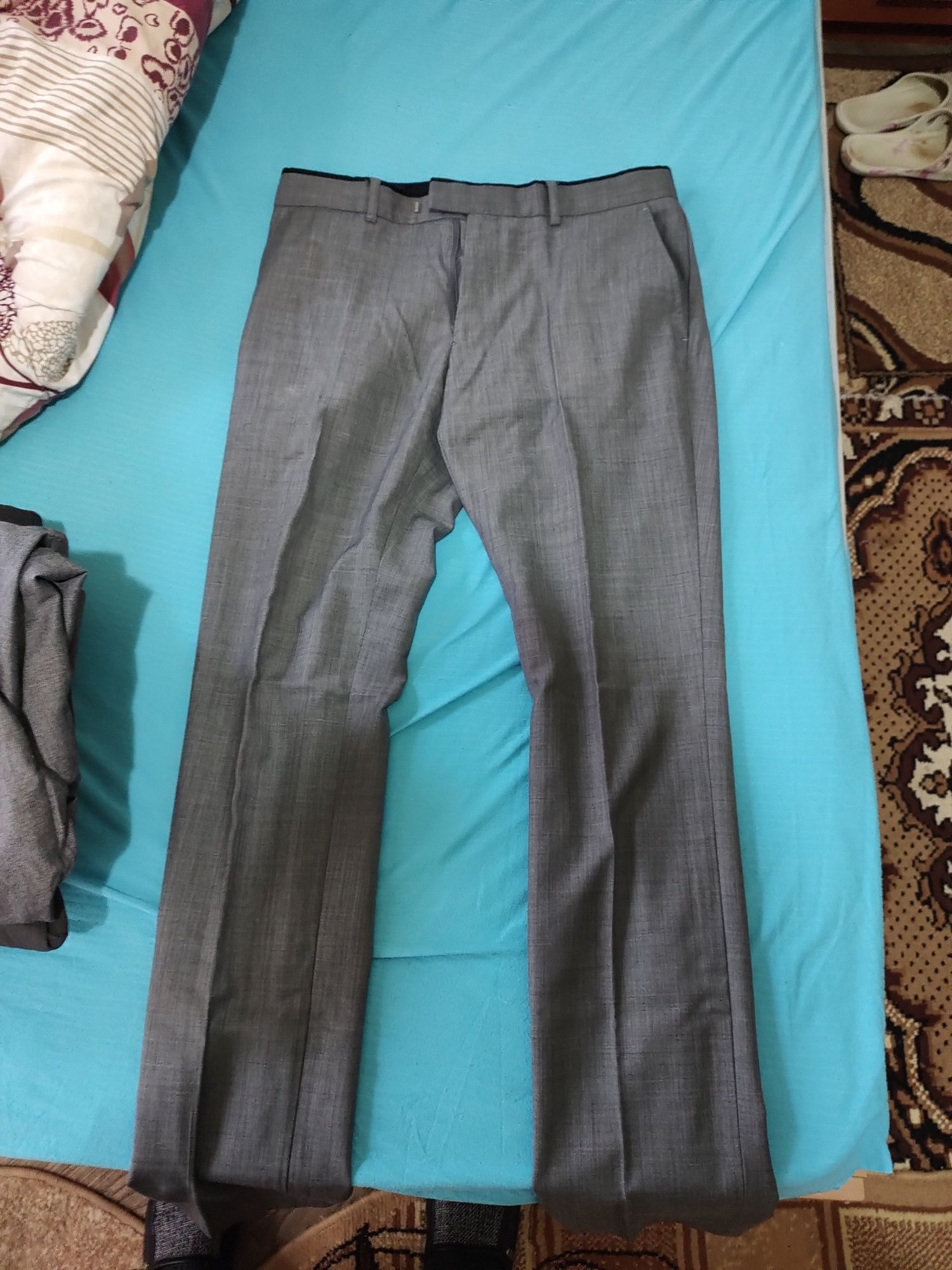 Lot pantaloni stofa