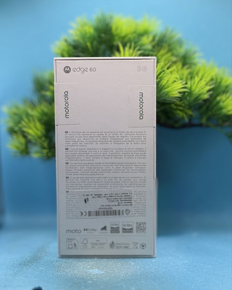 НОВ!!! Motorola Edge 60, 8GB, 256GB, PANTONE Gibraltar Sea