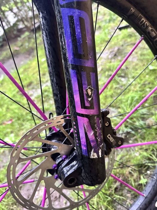 Vand bicicleta  full suspension YT CAPRA