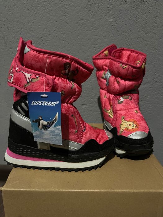 Нови детски ботуши