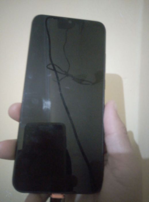 Redmi 10a 4ga 64 gb faqat 1 simda ishlidi karobka dakument yoq