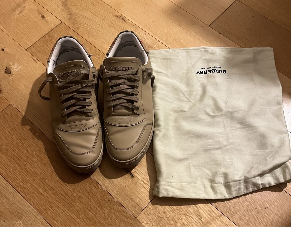 Обувки Burberry Оригинални