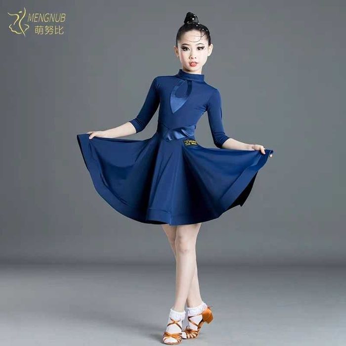 Танцевальный костюм