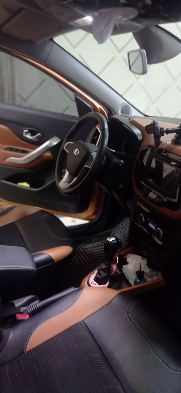 Lada xraycross yangiday kup yurmagan