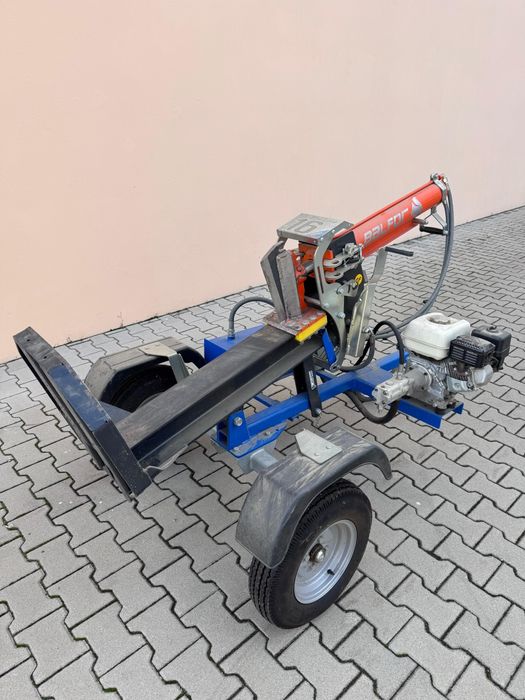 Despicator-Crapator lemn hidraulic 16 Tone Balfor