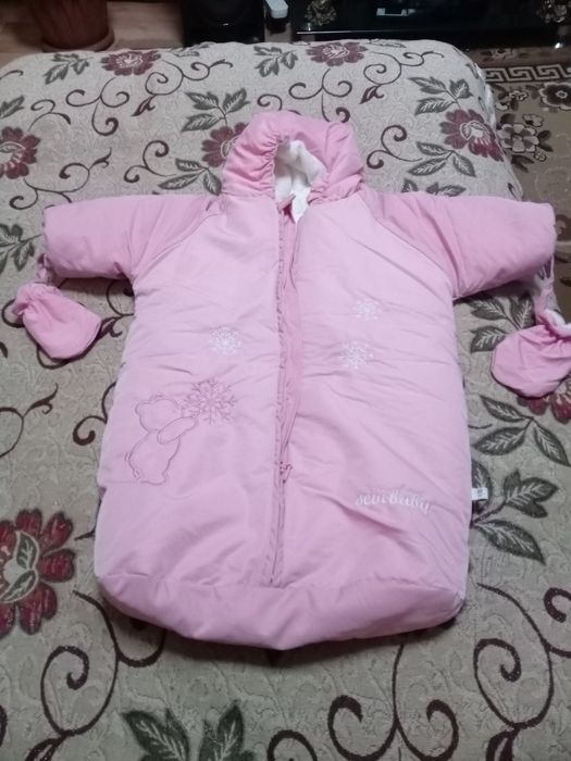 Продам   осенний,весенний комбинезон детский