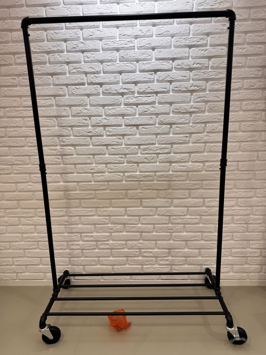 Stander haine metalic