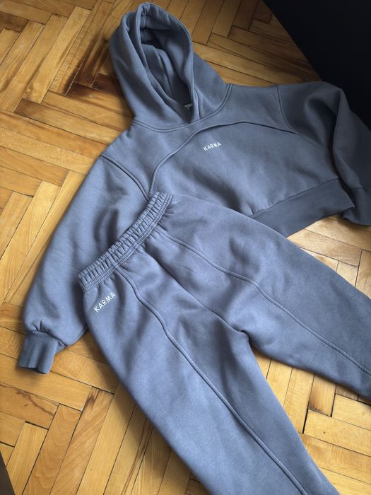 Дамски спортни екип Karma Xs