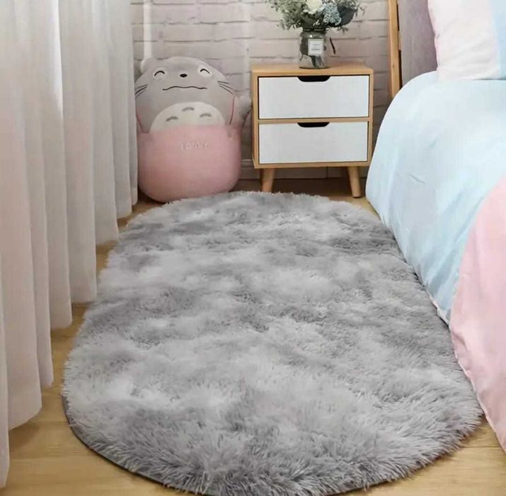 Covor Fluffy Pufos Oval*
Dimensiuni:80x160cm