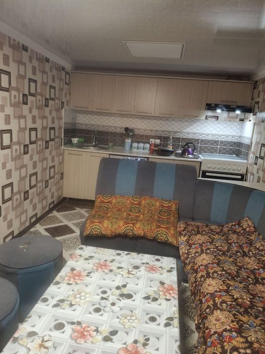 ижарага уй студентларга