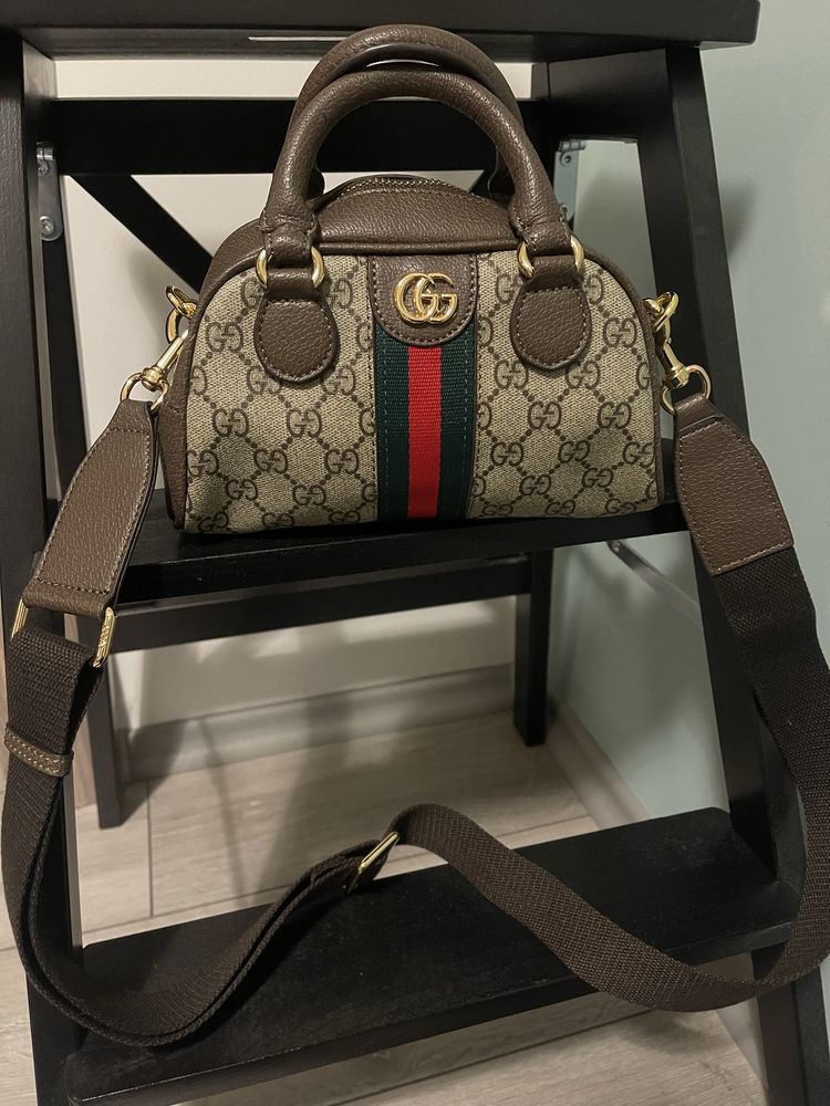 GUCCI OPHIDIA Мини чанта за през рамо с горна дръжка / бежова