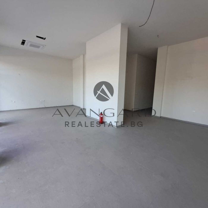 оф.21417 Партерен Магазин до маг. Била 1