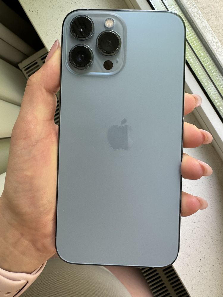 Iphone 13 pro max sierra blue