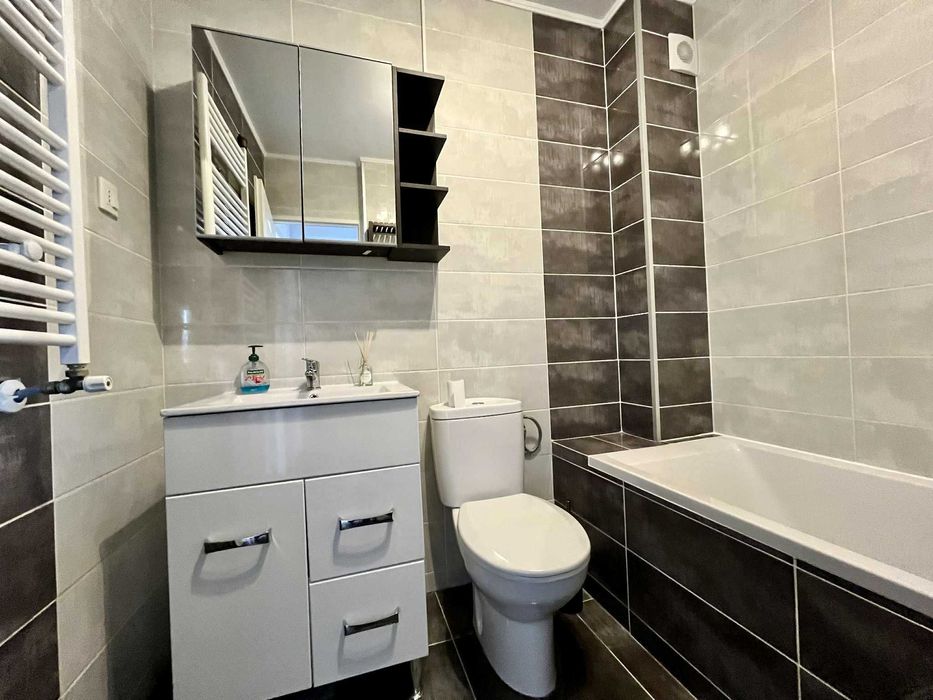 Apartament 3 camere Valea Lupului; mobilat si utilat + loc de parcare