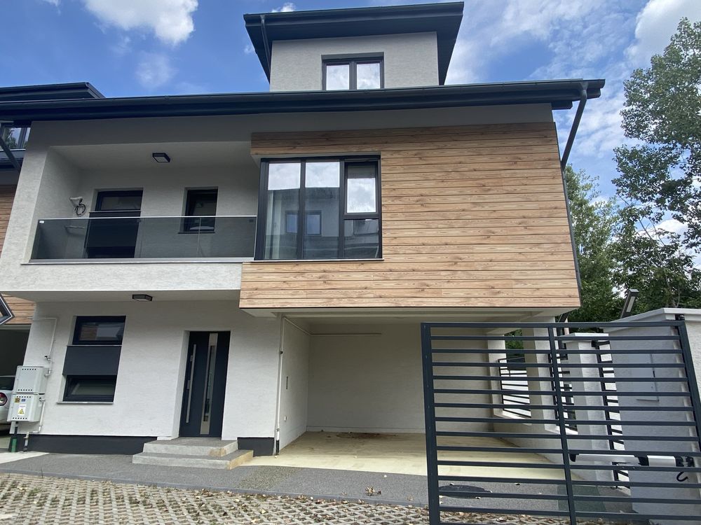 Vila sector 1 P+1+M, doua locuri de parcare si curte