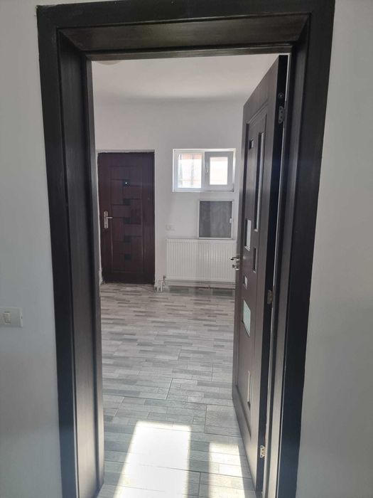 Inchiriere spatiu comercial sat Cazaci, ultracentral, Nucet, Db.