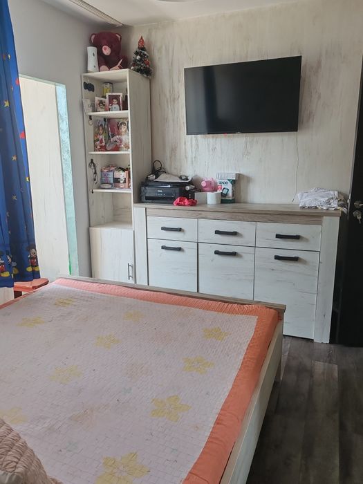 Vand Apartament 2 camere decomandat zona ciocarlia