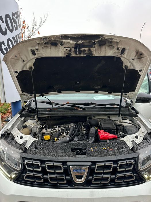 DACIA Duster 1.3 TCE 4x4 2019 Alb