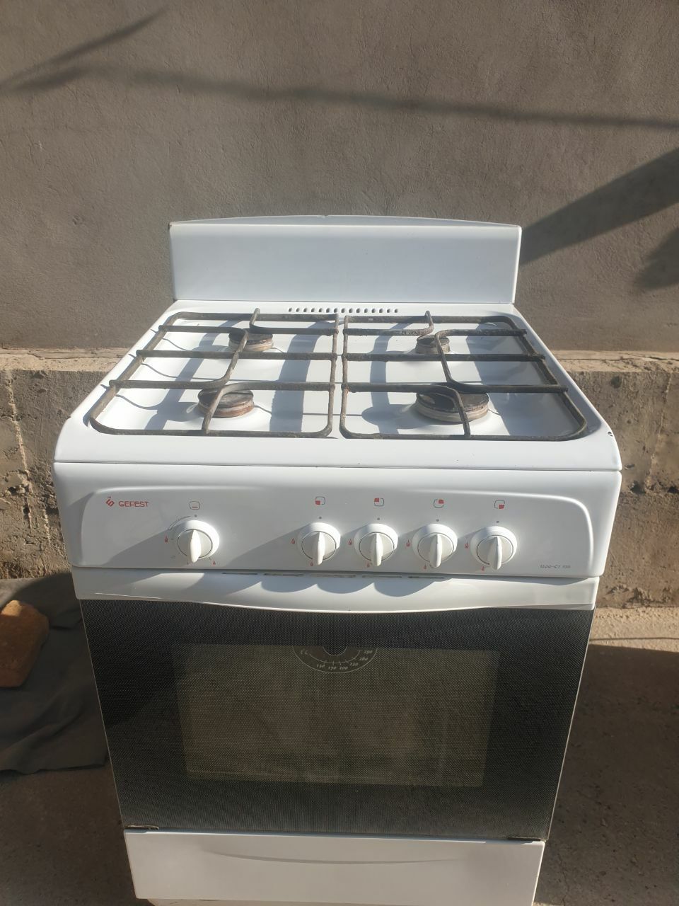 Срочно продается газовый плита