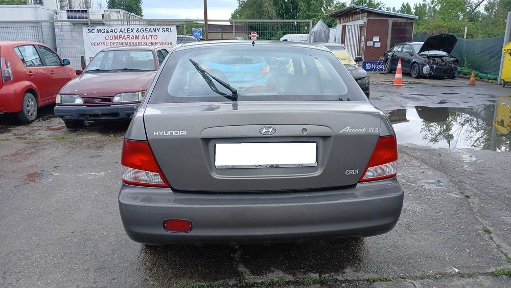 Dezmembrez Hyundai Accent 1.5 Diesel Din 2003 - D3EA