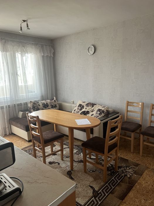 Дава се под наем Тристаен апартамент в Плевен, Сторгозия - 68 кв.м за 255 € - Снимка #1