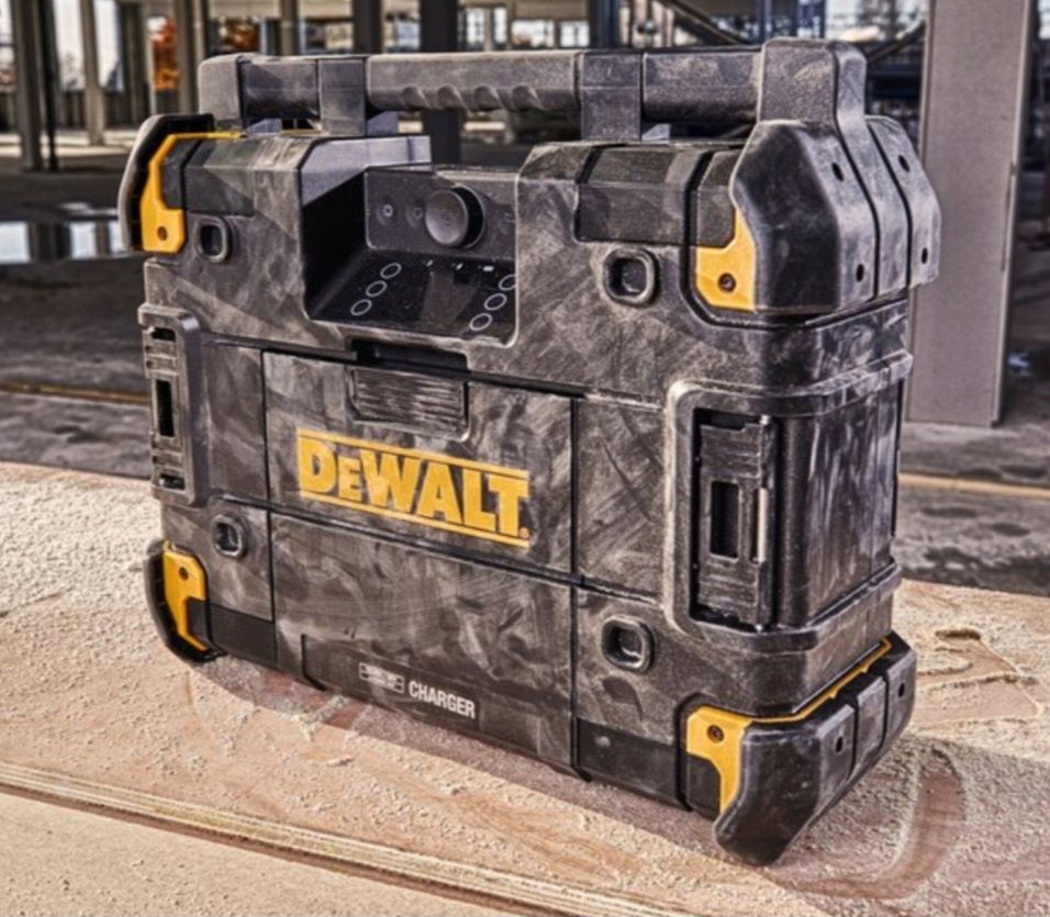 Акумулаторно Радио Dewalt DWST1-81079-QW 18-14,4V