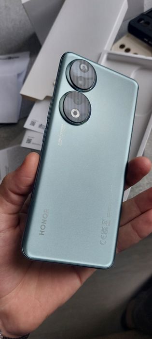 Телефон Honor 90 12ram 512gb