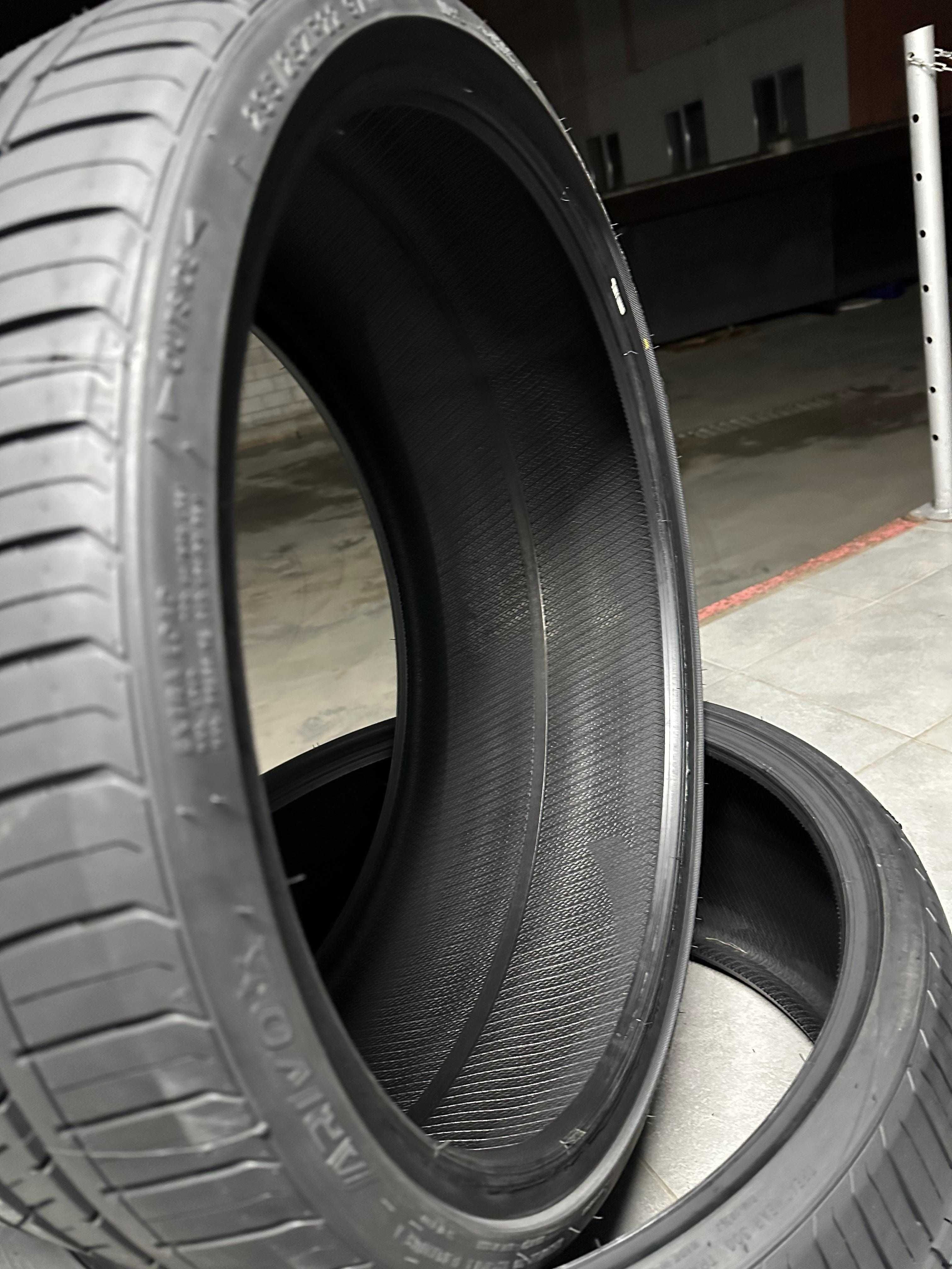 Летен Спорт Пакет Arivo Arz5 265/30R22 97W XL 295/25R22 97W XL