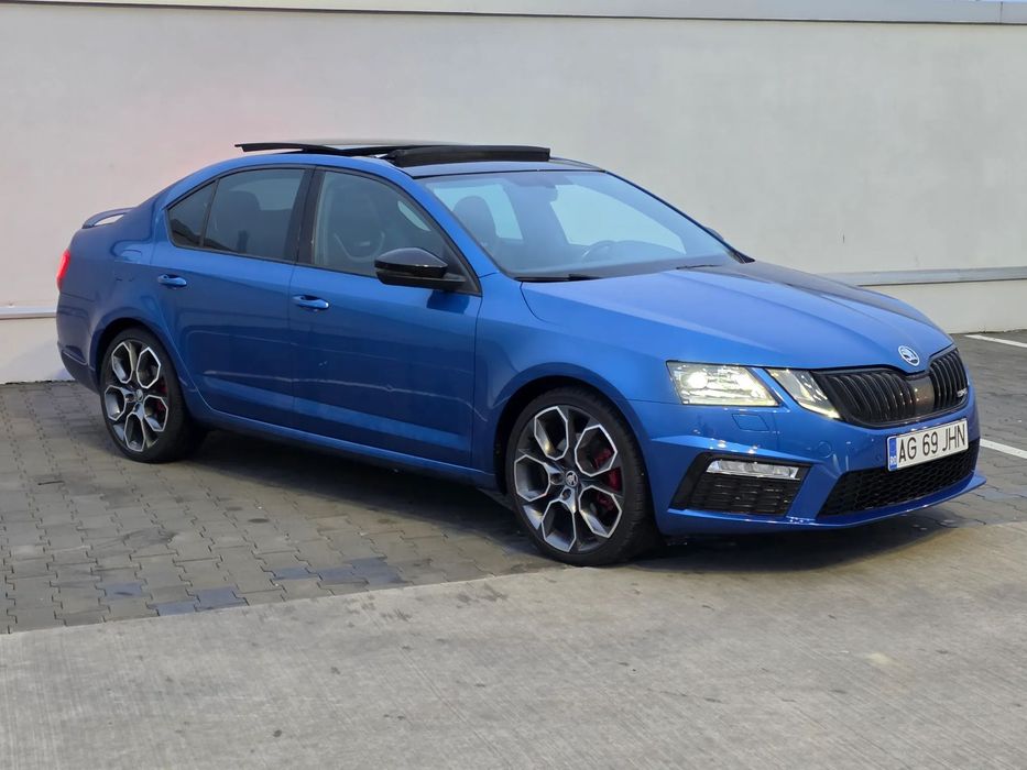 Skoda Octavia vRS 2.0 TDI 184CP, Cutie automata, trapa panoramica, keyless go