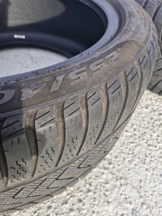 Set Pirelli Winter Sottozero 3 r-f* (BMW): 225/45R18 + 255/40/R18
