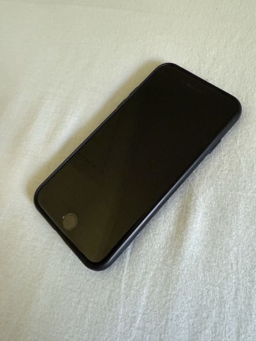 Iphone SE 2nd Gen, 256 Gb + husa siliconica