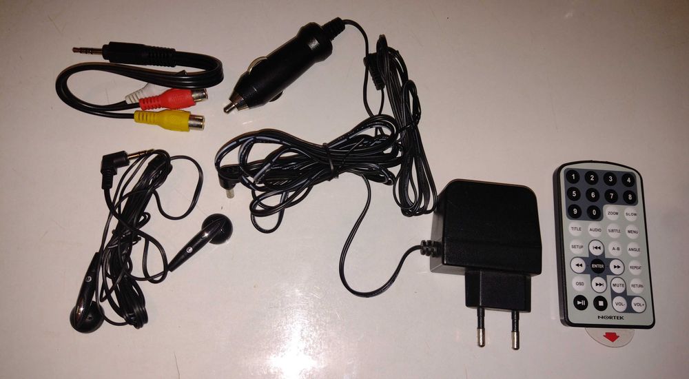 DVD Player Portabil Nortek PDVX 420
