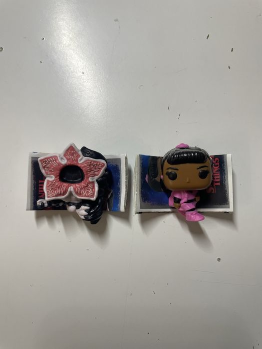 Фигурки kinder joy очень странные дела