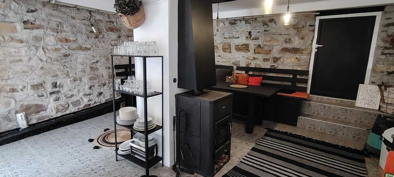 Продава се Къща в с. Бели Осъм, Област Ловеч - 304 кв.м за 316 €/кв.м - Снимка #7