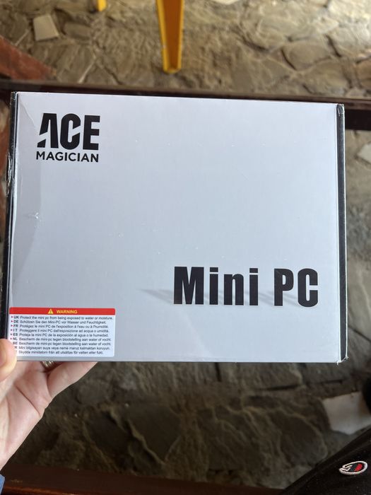 Mini PC sigilat ..pret 1300 lei fix