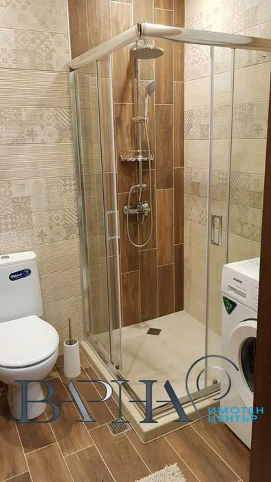 Дава се под наем Двустаен апартамент в Варна, Център - 55 кв.м за 459 € - Снимка #15