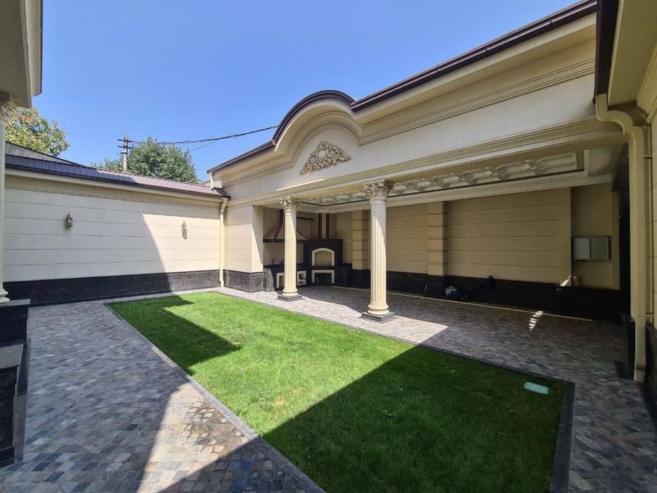 БИЙ Шуртепа  * Ориентир: Ресторан "Сарбон"  * Площадь участка: 3 сотки