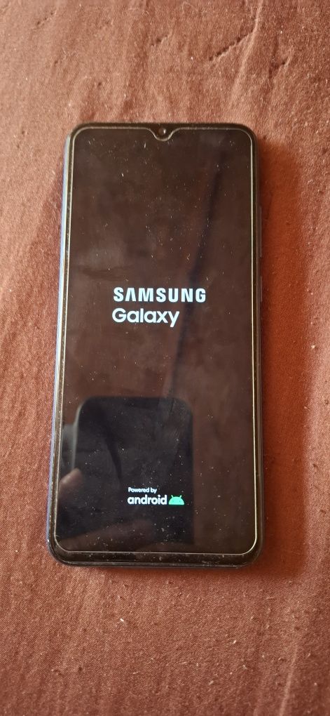 Samsung a03 запазен