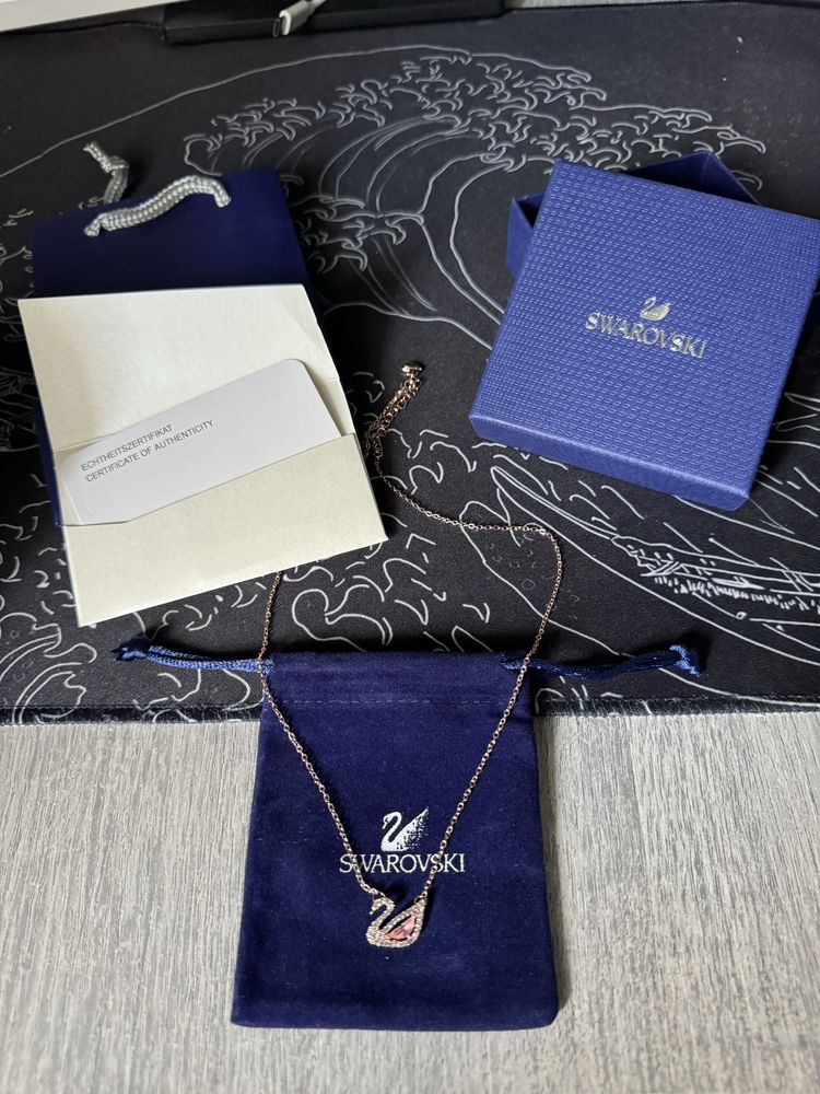 Lantisor Swarovski Rose gold