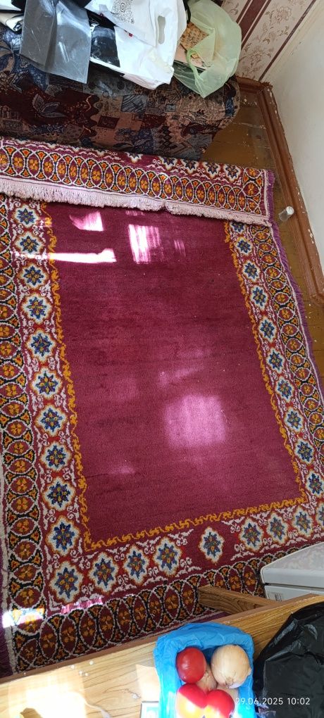 Продам палас шерстяной оригинал 1.3х2 м