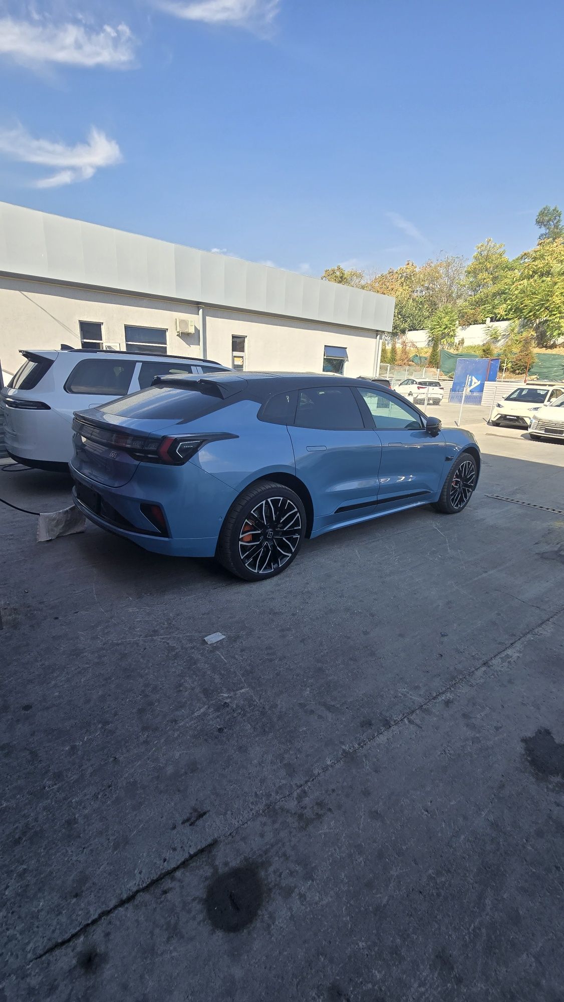 Zeekr 001 you z sport. full specifications. 2025 yil. Restyling