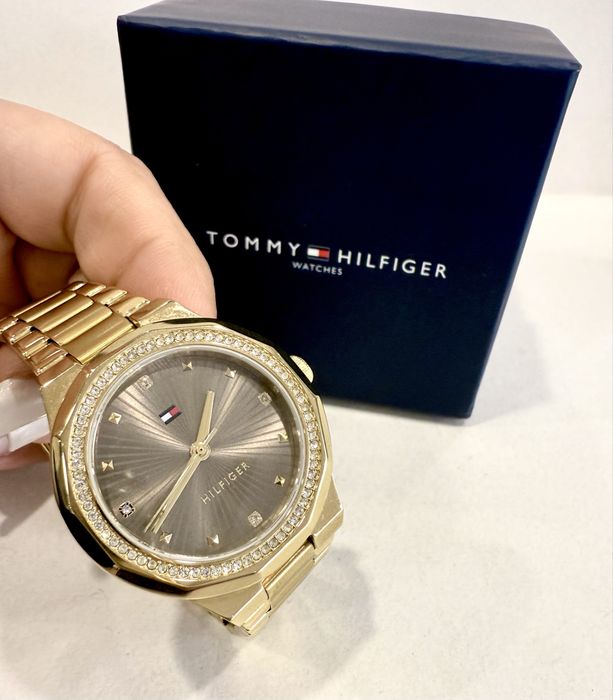Ceas Tommy Hilfiger - Ca NOU - Garantie !!!