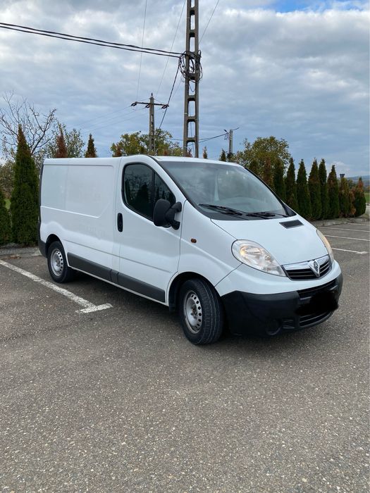 Opel vivaro 2008 vand urgentt