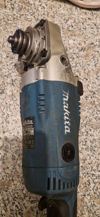 Vând polizor GA9020 -disc 230mm