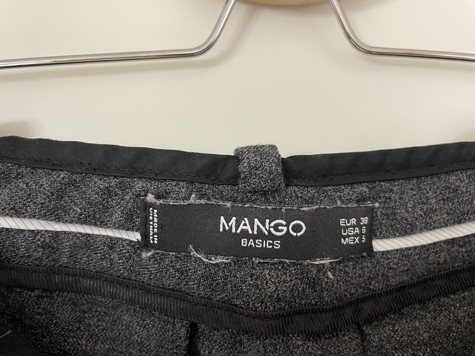 Pantaloni Mango marime 38