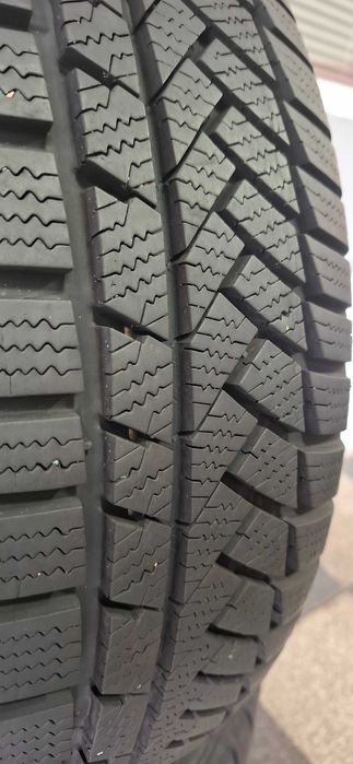 4бр. 205/60/16 Continental 7.5mm грайфер, дот 19г. Безплатен монтаж