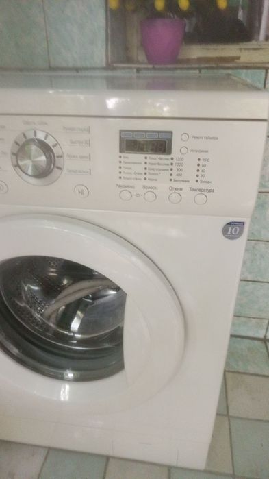Продам стиральную машинку автомат