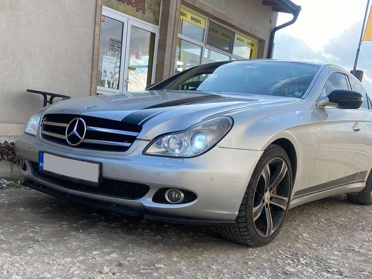 Спойлер (тунинг добавка – ЛИП)  за предна броня за Mercedes CLS W219